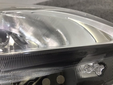 プレマシー/ラフェスタ CW/CWEAW/CWEFW 右ヘッドライト/ランプ ハロゲン レベライザー STANLEY P9562 マツダ/日産(103407)