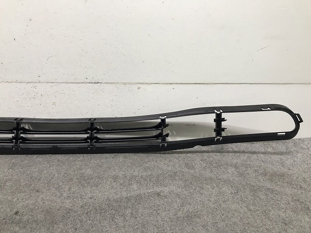 新品! 3シリーズ E46 純正 フロントグリル バンパーグリル 102681 10/51118209927 素地 BMW(108992)