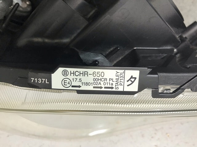 プレマシー CREW/CR3W 純正 左ヘッドライト/ランプ ハロゲン STANLEY P7137L マツダ(109656)