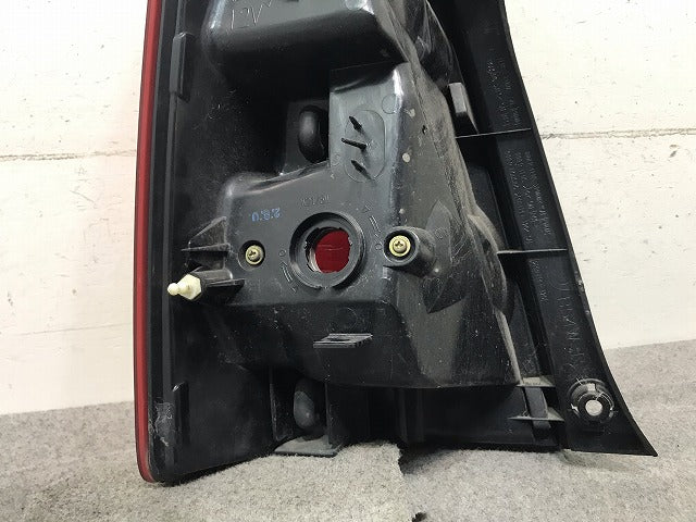 プリメーラ P12/WHP12/WRP12/WTNP12/WTP12 純正 右テールランプ/ライト/レンズ ICHIKOH 4918 日産(110499)
