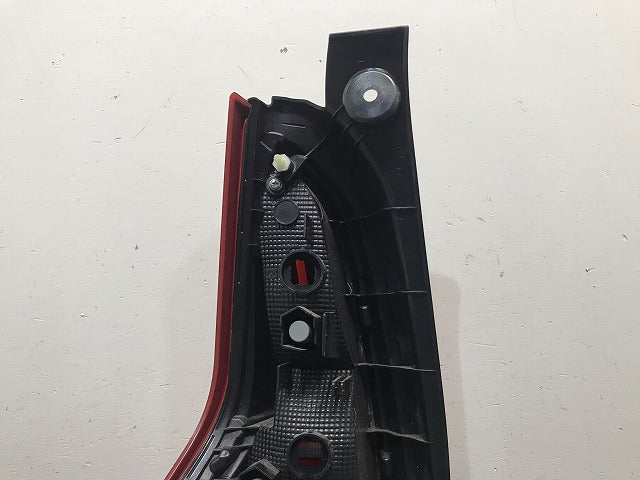 デイズ/EKワゴン B43W B46W/B33W B36W 純正 右 テールランプ/ライト/レンズ LED 刻印A0A ICHIKOH D231/26550-7MA0A 日産(111421)
