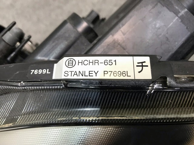 プレマシー CREW/CR3W 純正 後期 左ヘッドライト/ランプ キセノン HID AFS無 レベライザー STANLEY P7696 マツダ(113871)