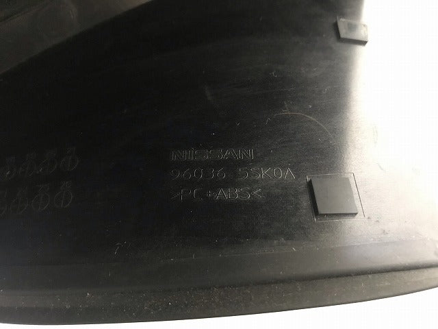 リーフ ZE1 純正 右リアスポイラー 96036 5SK0A ブラック 日産 (115520)