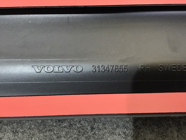 新品! XC90/CB系/2003-2014 純正 右フロントドア ロアモール 31347655 V39823034 未塗装 ボルボ/VOLVO (116457)