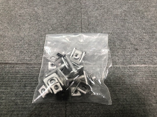 新品! A8(D4) 4H系/2010-2013 純正 フロントバンパー 4H0 807 437 B/4H0807437B 4H0807065GGRU 未塗装 アウディ/Audi (116981)