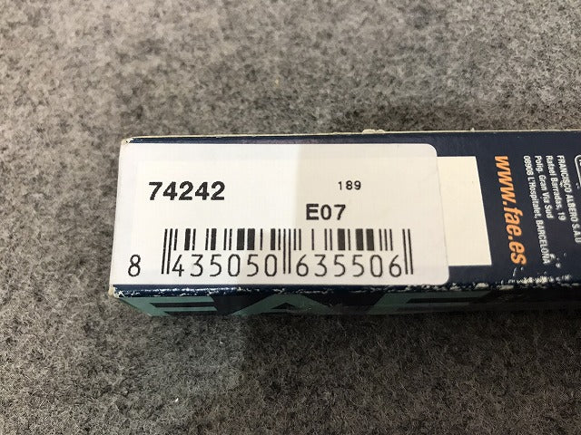 新品! Eクラス/W211/2002-2009/642エンジン/W164/W211/W251 純正 グロープラグ 0011596601 メルセデスベンツ(117059)