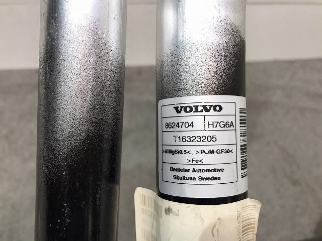 新品! V70/XC70/S60/S80/SB系/2000-2008/285 純正 フューエルライン/フィーラーパイプ 8624704 V 8624704 ボルボ (117064)