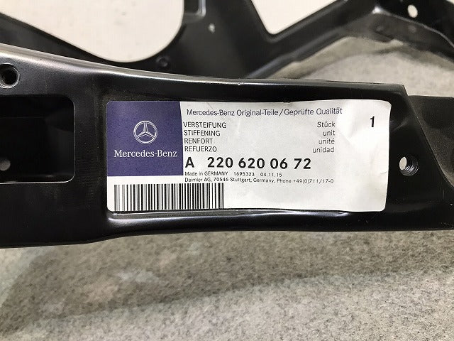 新品! Sクラス/W220/1998年~2005年 純正 右ヘッドライト/ランプ フレーム A 220 620 06 72 2206200672 メルセデスベンツ (117137)