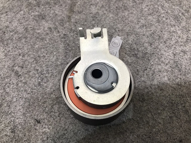 新品 V70/S60/SB系/2000-2004 社外品 タイミングベルトテンショナー B5254T4 531031210 531 0312 10 V 30684210 ボルボ(117149)