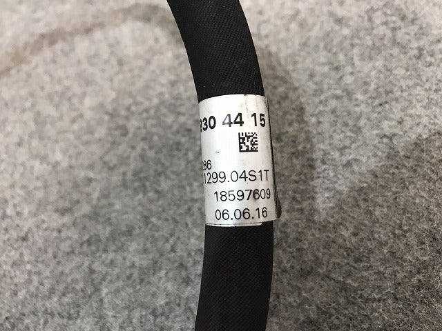 新品! Cクラス/W204/2007-2014 純正 エアコンホース A 204 830 44 15 2048304415 メルセデスベンツ (117291)