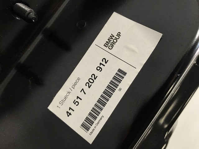 新品! MINI/ミニ/R50/R52/R53 純正 右フロント ドア 41 51 7 202 912/41517202912 未塗装 ミニ (117773)