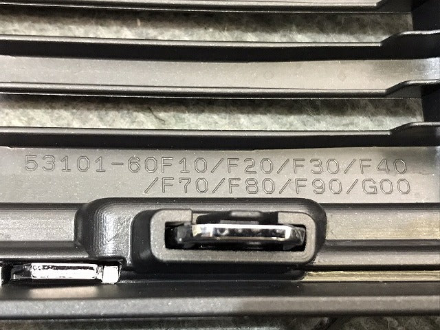 新車外し! ランドクルーザー/ランクル/プラド/150系/TRJ150W/GDJ150W/151W/GRJ150W/151W 純正 後期 フロントグリル 53111-60B20 (122034)