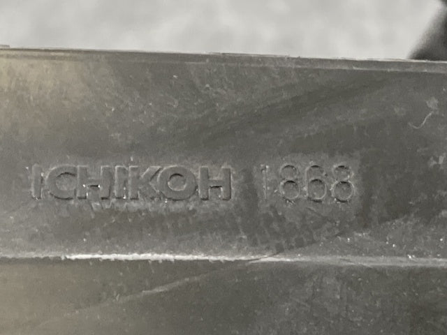 ノート/NOTE E12/HE12/NE12/SNE12 純正 前期 右 ヘッドライト/ランプ ハロゲン レベライザー ICHIKOH 1868/26010 3VA0C 日産(122223)
