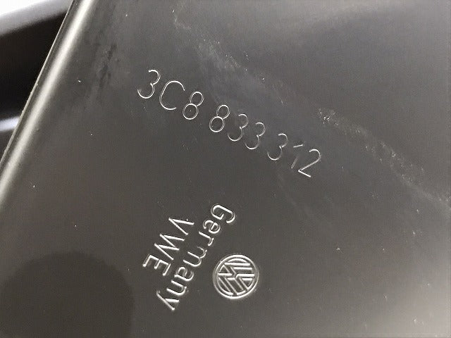 新品!パサートCC 3CC 純正 右ドア 3C8.833.312 3C8 833 056E 未塗装 フォルクスワーゲン(123735)
