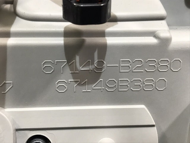 タント LA600S/LA610S 純正 リアゲート 内張り付 67149-B2380 ブラックマイカメタリック X07 ダイハツ(125248)