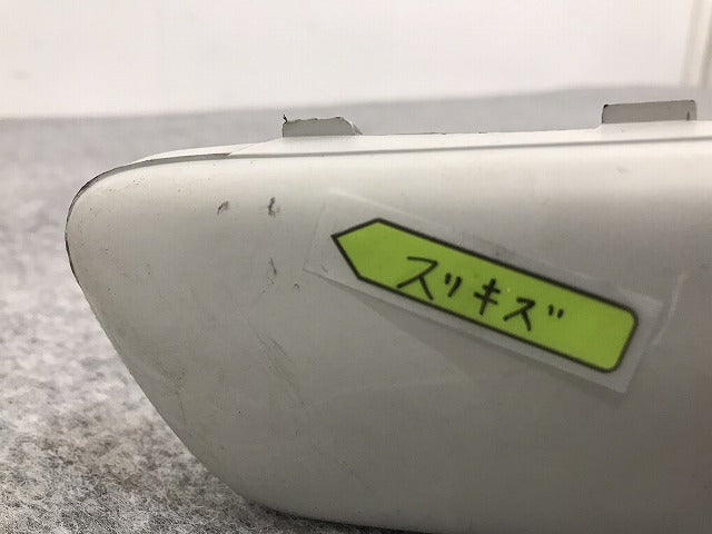 新品!ボーラ 1J系/1999-2005 純正 フロント バンパーモール 1J5 807 719B 1J5807653GRU フォルクスワーゲン(125957)