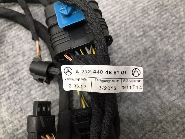 新品!Eクラス W212/2009-2015 純正 フロントバンパー ソナー ハーネス A 000 153 45 24 A2124404651 メルセデスベンツ(126049)