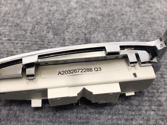 新品!Cクラス W203/2000-2007 純正 シフトシャッター/ギアレバートリム A2032672288 A2032672288 メルセデスベンツ(126062)
