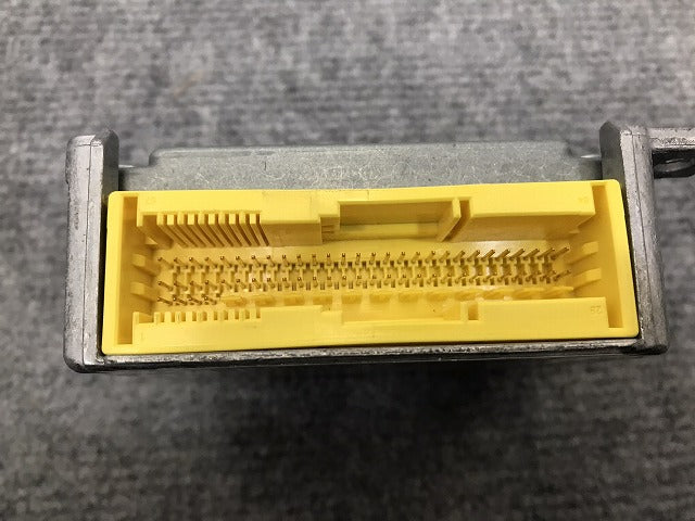 新品!B,Sクラス W168 W220/2000y 純正 エアバックコンピューター 002 820 38 26 0028203826 メルセデスベンツ(126114)