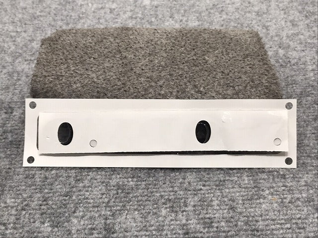 新品!C30/V40/S40/V50 2004-2008 純正 リア エンブレム 30661222 30661222 ボルボ(126214)