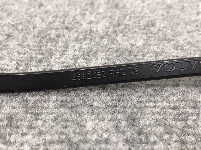 新品!S40 MB系/2004-2012 純正 右 フロント ワイパーアーム 8662653 V8662652 ボルボ(126359)