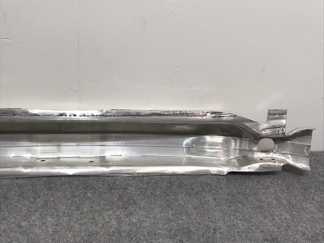 新品!A6(C6) 4F/2005-2011 純正 フロント バンパーホースメント/クロスメンバー 4F0 807 111 E 4F0807111E アウディ(126481)