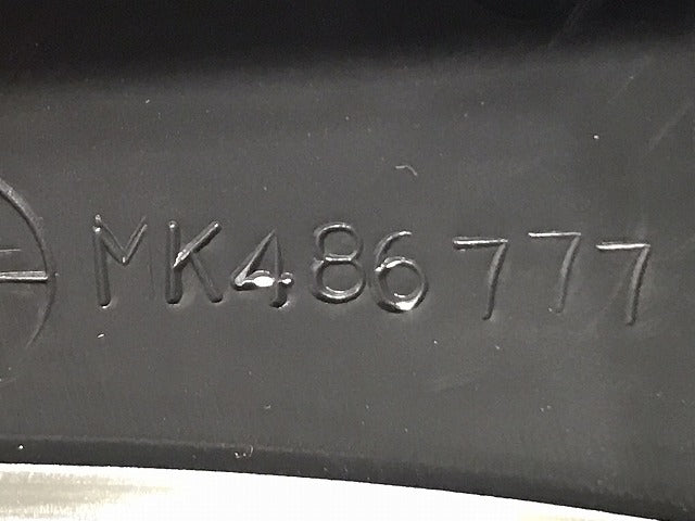 新品!スーパーグレート 初代/1996-2007 純正 右 フロント ヘッドライトベゼル/トリム/ガーニッシュ MK486777 未塗装 三菱ふそう(127726)
