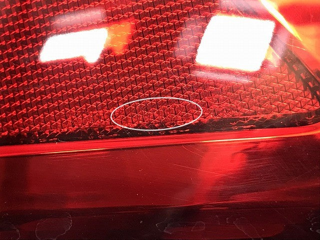 C-HR/CHR ZYX10/ZYX11/NGX50/NGX10 純正 左 テールランプ/ライト/レンズ ハロゲン 外側 KOITO 10-102 81561-10380 トヨタ(129381)