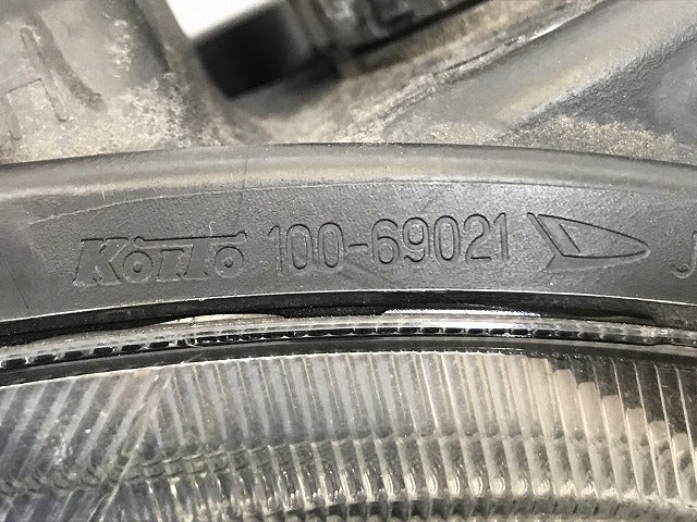 キャスト/ピクシスジョイ LA250S/LA260S/LA250A/LA260A 純正 右 ヘッドライト/ランプ ハロゲン レベライザー KOITO 100-69021(129768)