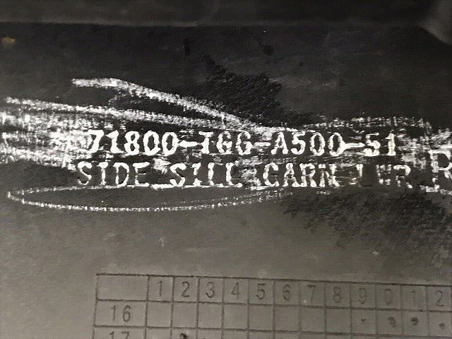 シビック ハッチバック FK7 純正 右 サイドステップ/サイドスカート 71800-TGG-A500-51 クリスタルブラックパール NH731P ホンダ(129862)
