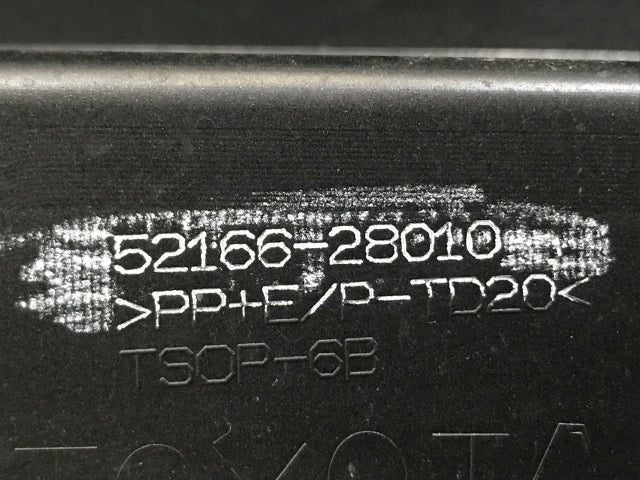ヴォクシー/ノア/エスクァイア 80系/ZRR80W/85W/ZWR80W ZRR80G/85G/ZWR80G 純正 左 リア コーナーバンパー/パネル 52166-28010(133220)