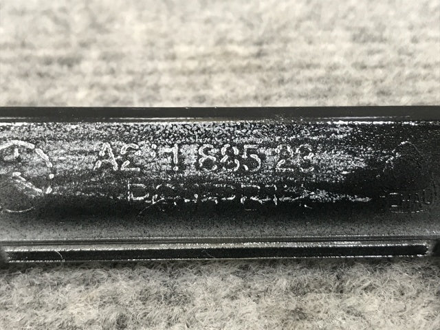 新品!Eクラス W211 純正 フロント バンパー カバー モール A211 885 23 21188500239197 ブラック メタリック メルセデスベンツ(133265)