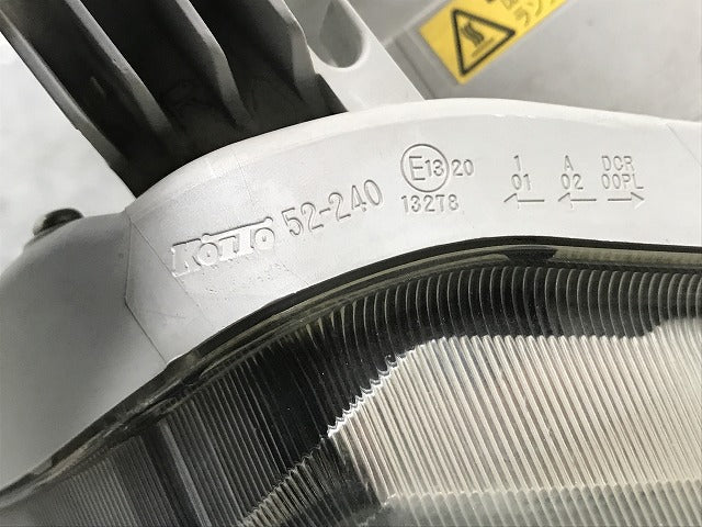 シエンタ ダイス NCP81G/NCP85G 純正 右 ヘッドライト/ランプ キセノン HID レベライザー AFS無 KOITO 52-240 トヨタ(133785)