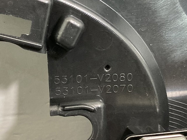 新車取り外し!アルファード 40系/AGH40W/AGH45W 純正 フロント グリル/ラジエーターグリル 53111-V2010 トヨタ(134304)