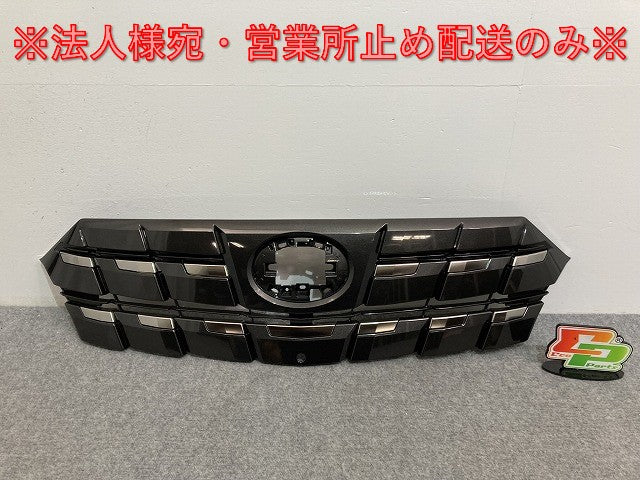車 トヨタ40アルファードラジエターグリル新品