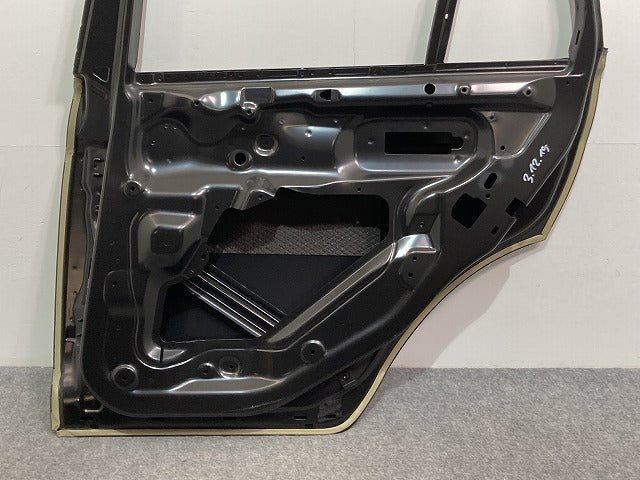 新品!X3 E83 純正 右 リア ドア 41003449338/41 00 3 449 338 未塗装 BMW(134474)