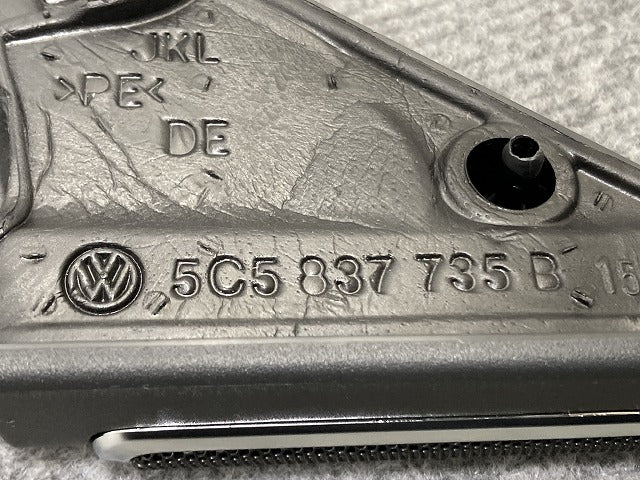 新品!ザ・ビートル 16系/2012-2016 純正 左 スピーカートリム/カバー 5C5 837 735 B 5C5837973F82V フォルクスワーゲン(134836)