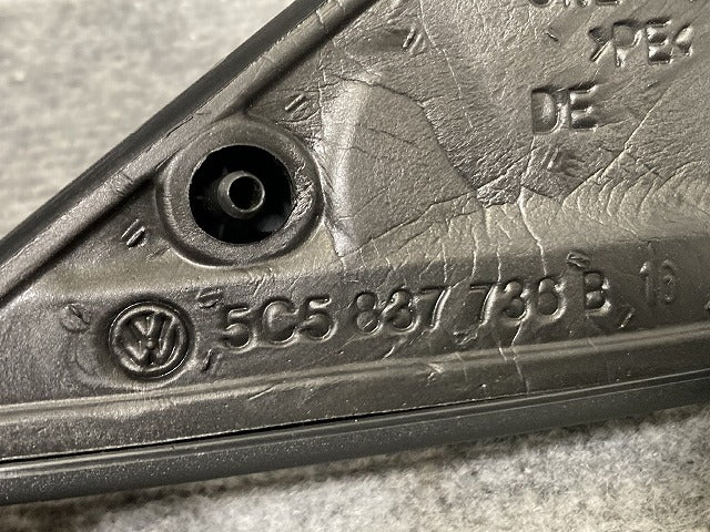新品!ザ・ビートル 16系/2012-2016 純正 右 スピーカートリム/カバー 5C5 837 736 B 5C5837974F82V フォルクスワーゲン(134843)