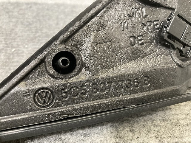 新品!ザ・ビートル 16系/2012-2016 純正 右 スピーカートリム/カバー 5C5 837 736 B 5C5837974F82V フォルクスワーゲン(134853)