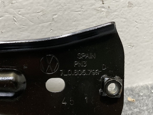 新品!トゥアレグ 7L系 純正 ラジエーターサポート/ブラケット 7L0.805.799 7L0805799D フォルクスワーゲン(134907)