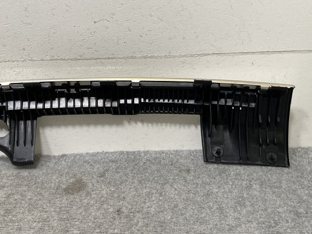 新品!A6(C5)オールロードクワトロ 4B系 純正 リア バンパーガード/アンダーカバー 4Z7 807 835 B 4Z7807835B シルバー アウディ(134981)