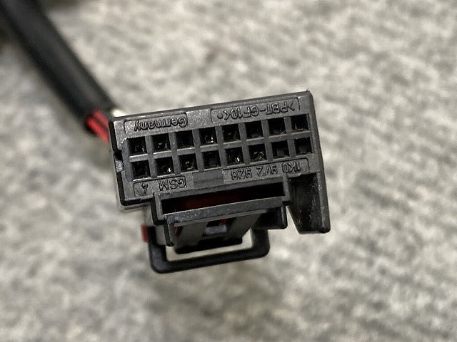 新品!A3(A5) 8P系/2004-2008 純正 左 ドアミラー 9線 8P2 858 531 L 01C 8P2858531L01C アウディ(135079)