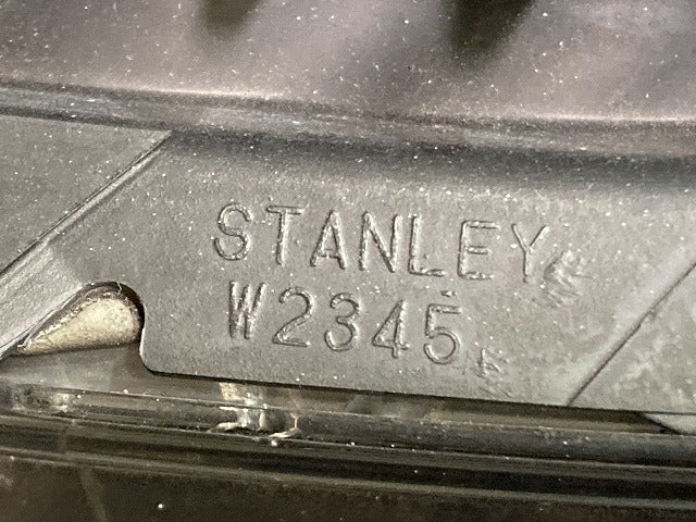 ジェイド FR4/FR5 純正 前期 左 ヘッドライト/ランプ ハロゲン レベライザー 刻印J1 STANLEY W2345 ホンダ(135382)