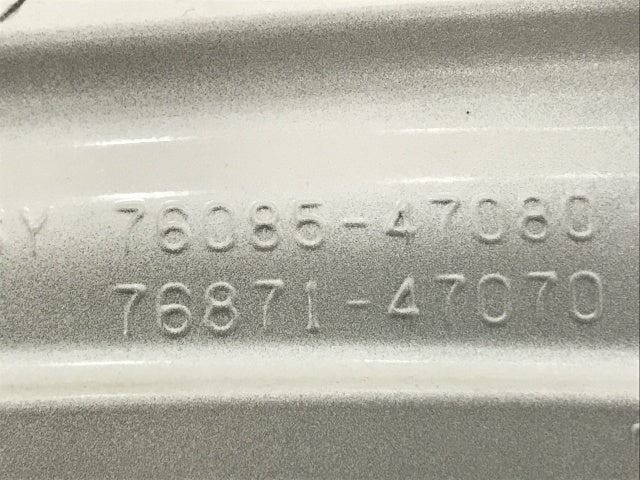 プリウス 50系/ZVW50/ZVW51/ZVW55 純正 リア スポイラー 76085-47080 76085-47915-A1 ホワイトパールクリスタルシャイン 070 トヨタ(136495)