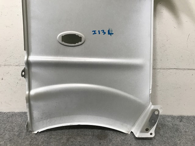 エブリィ/スクラム/ワゴン/NV100クリッパーリオ/タウンボックス DA64W/DR64W/DG64W/DS64W 純正 左 フロント フェンダー ホワイト(137916)