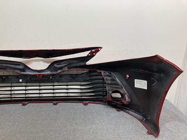 カムリ G/X ハイブリッド 70系/AXVH70/AXVH75 純正 前期 フロント バンパー ロアグリル付 52119-33A50 レッド メタリック トヨタ(137970)
