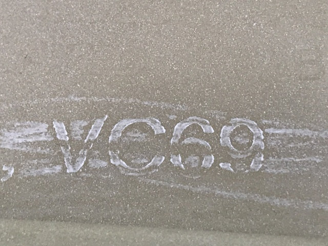 新車取外し!ギガ 大型 2代目 2015- 10t 純正 後期 右 フロント コーナーパネル/コーナーカバー VC69 ホワイト ソリッド いすゞ(138630)