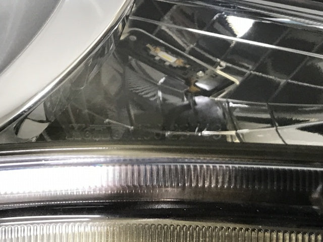 スカイライン V37/YV37/HV37/HNV37/ZV37 純正 中期 右 ヘッドライト/ランプ LED レベライザー 刻印イ KOITO 100-23743 日産(138712)