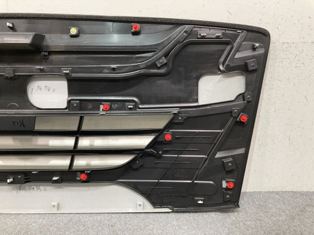 新車取り外し!ギガ 大型 2代目 2015- 10t 純正 フロント グリル/ラジエーターグリル ホワイト ソリッド いすゞ(138950)