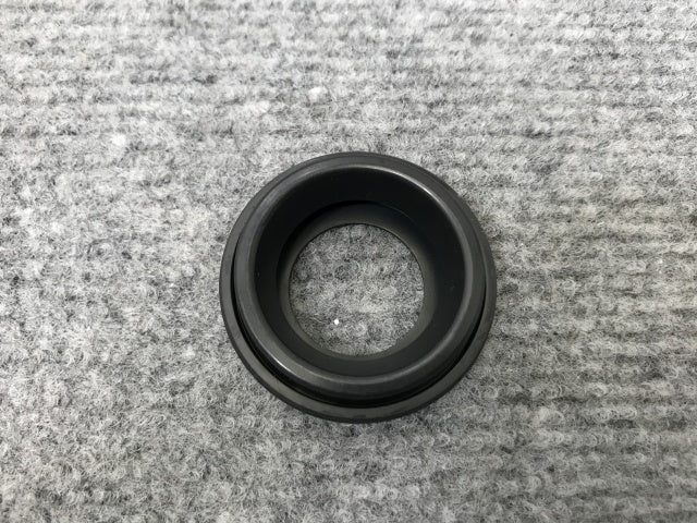 新品!ハイラックスサーフ/トヨエース/ランクル 等 社外 スパーク プラグ ホール シール 23682-30020 トヨタ(139022)